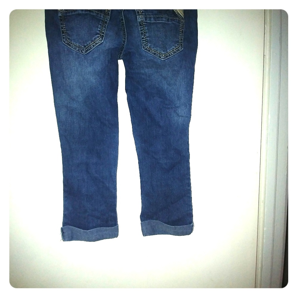 Like New Lei Lowrise Capris